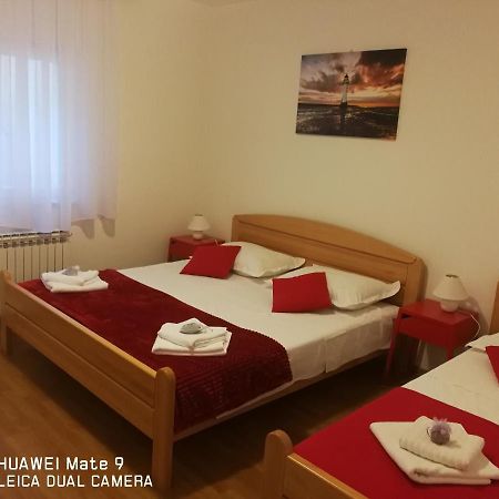 Angelina Apartman Kastela Bagian luar foto